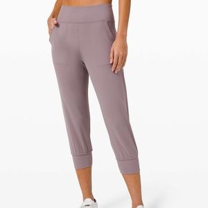 Lululemon Align Cropped Joggers